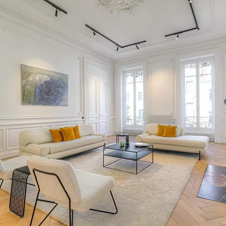 Apartment D'exception 6e